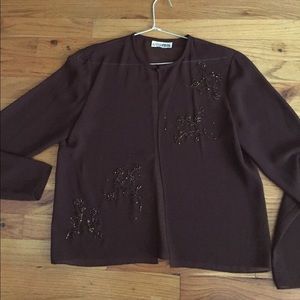 Dark brown cover up never used